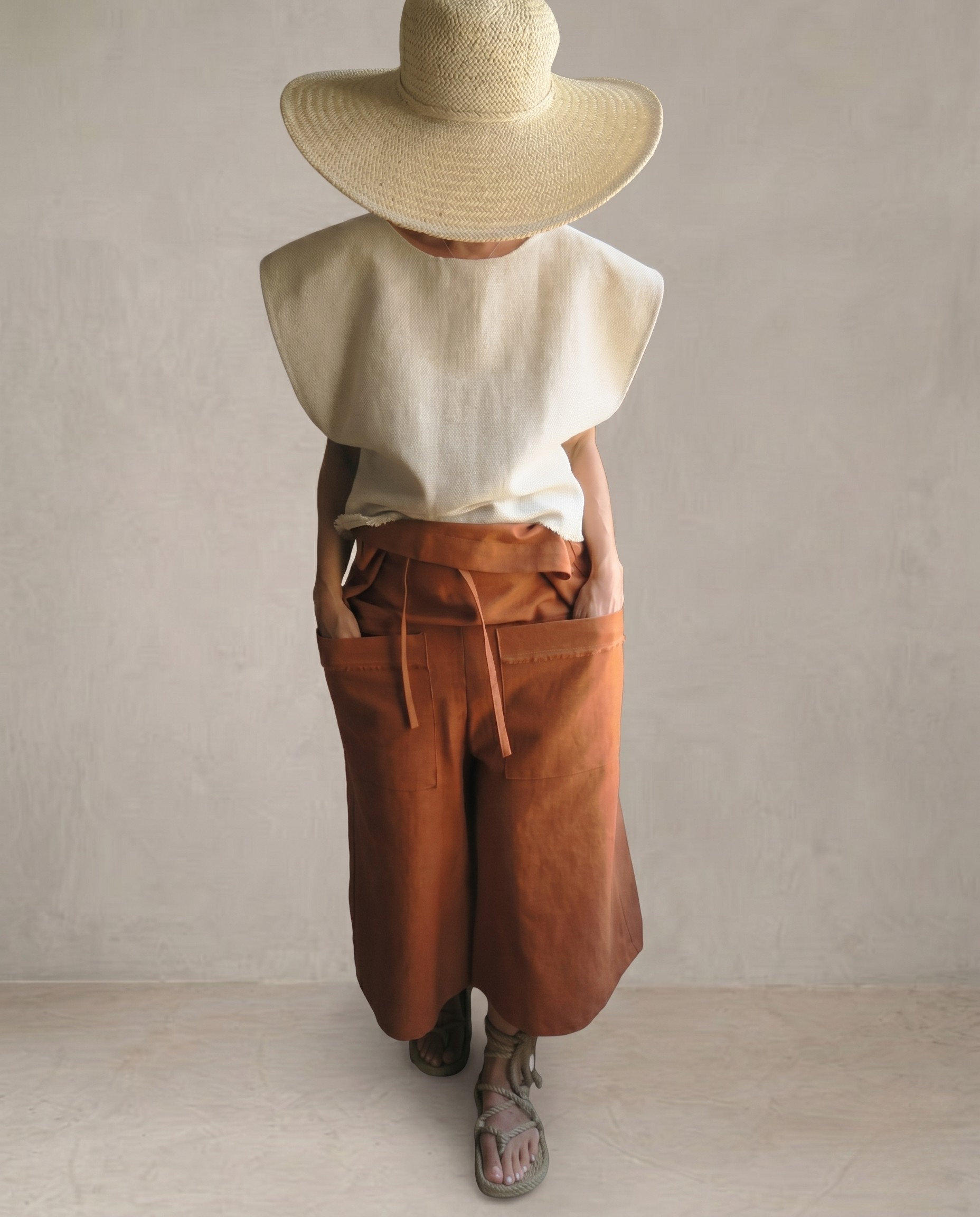 Pantalón culotte terracota