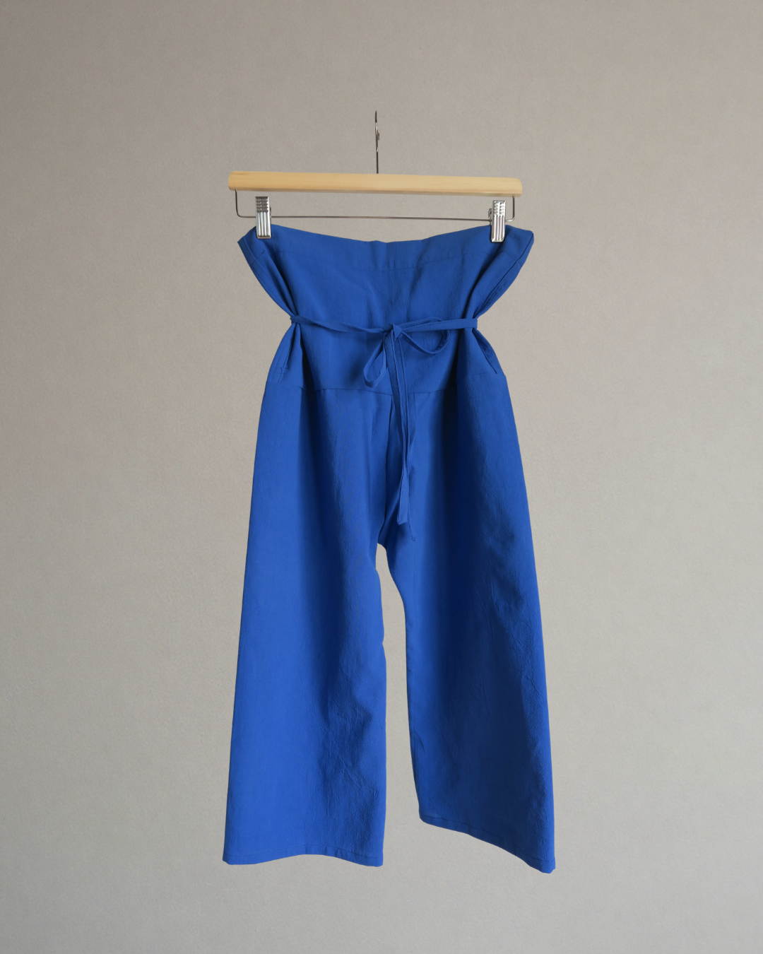Pantalón lino azul