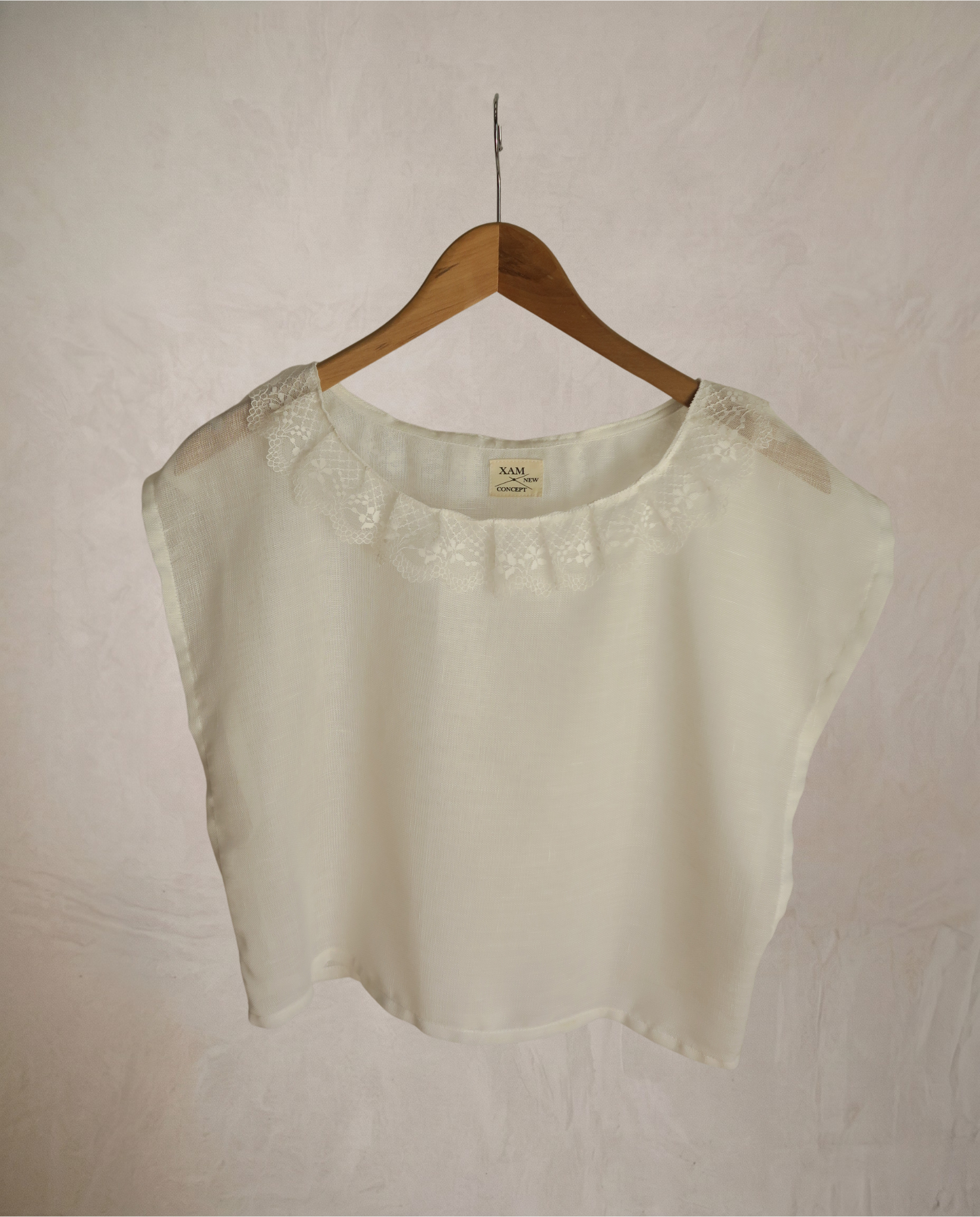 Top Blanco Volante