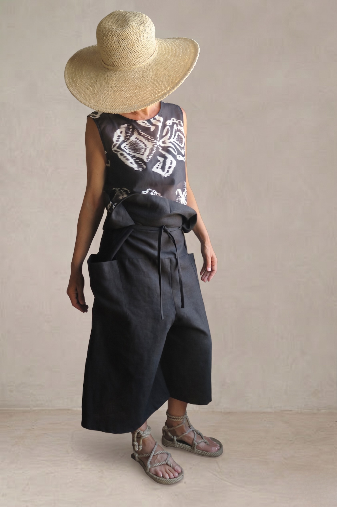 Pantalón Culotte lino negro