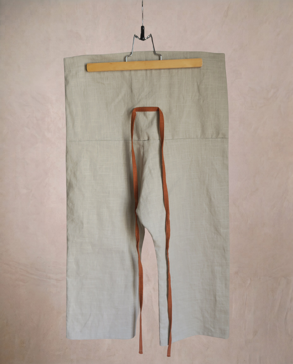 Pantalón lino beige