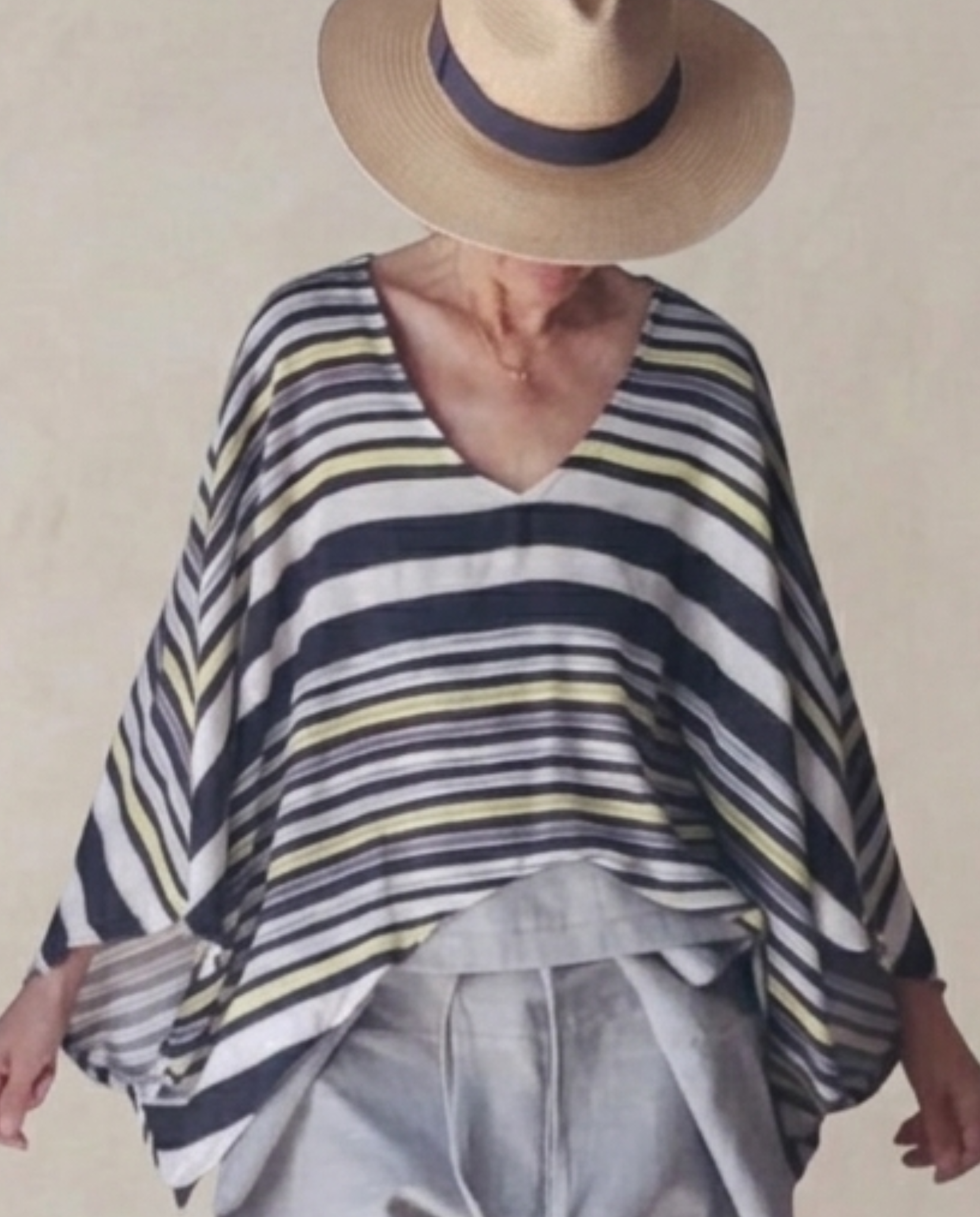 Blusa/Poncho a rayas