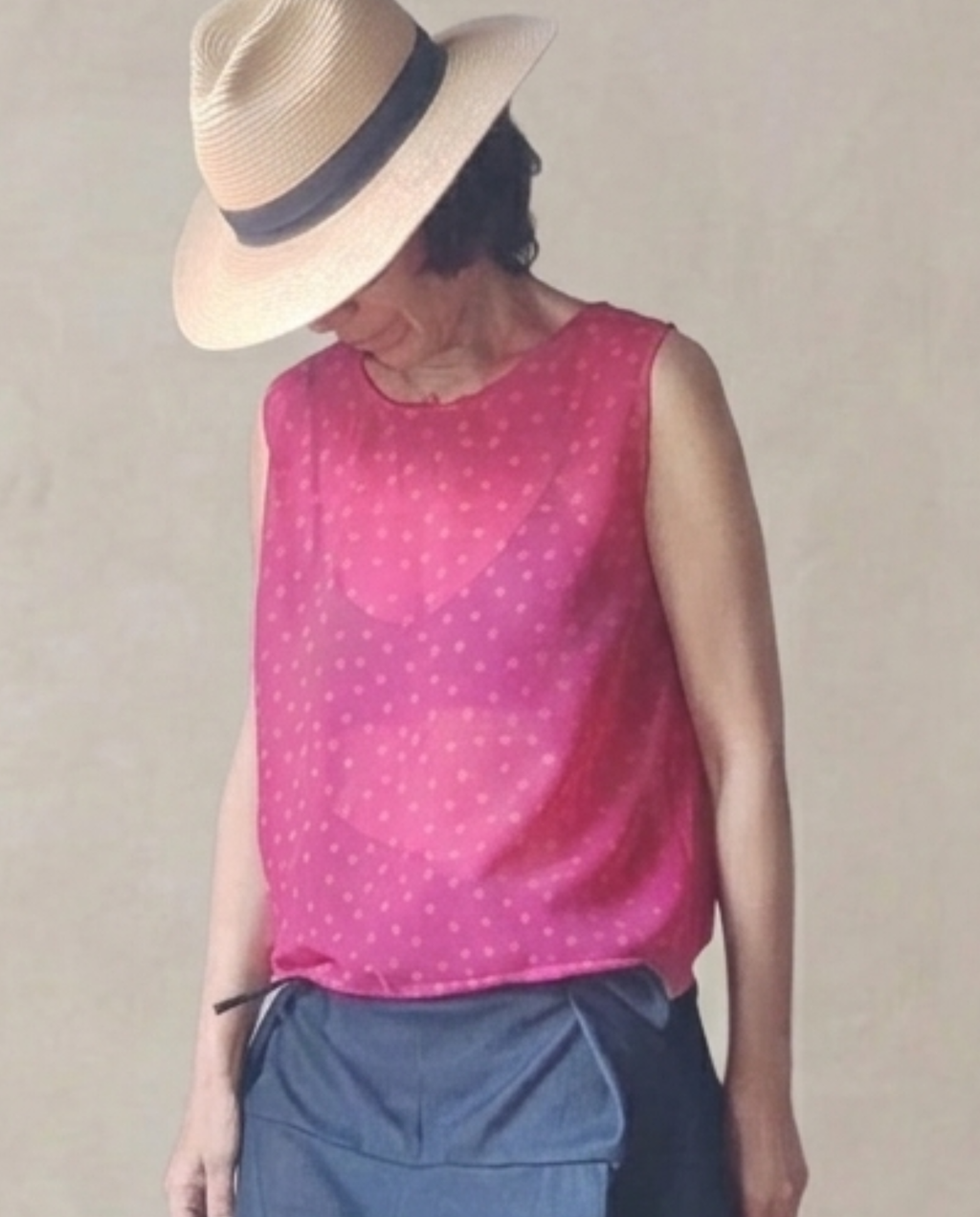 Top lunares rosa