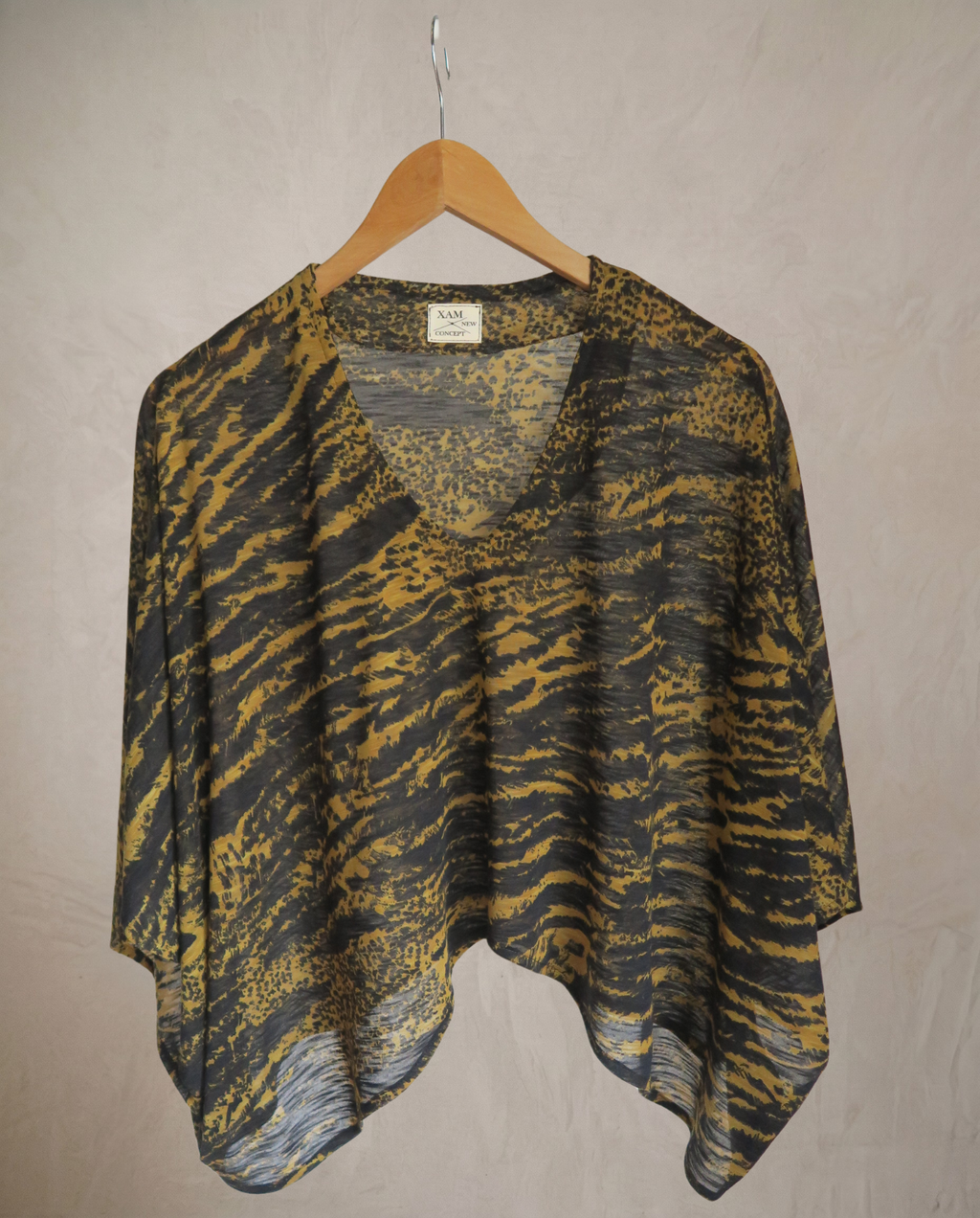Blusa/pocho tigre