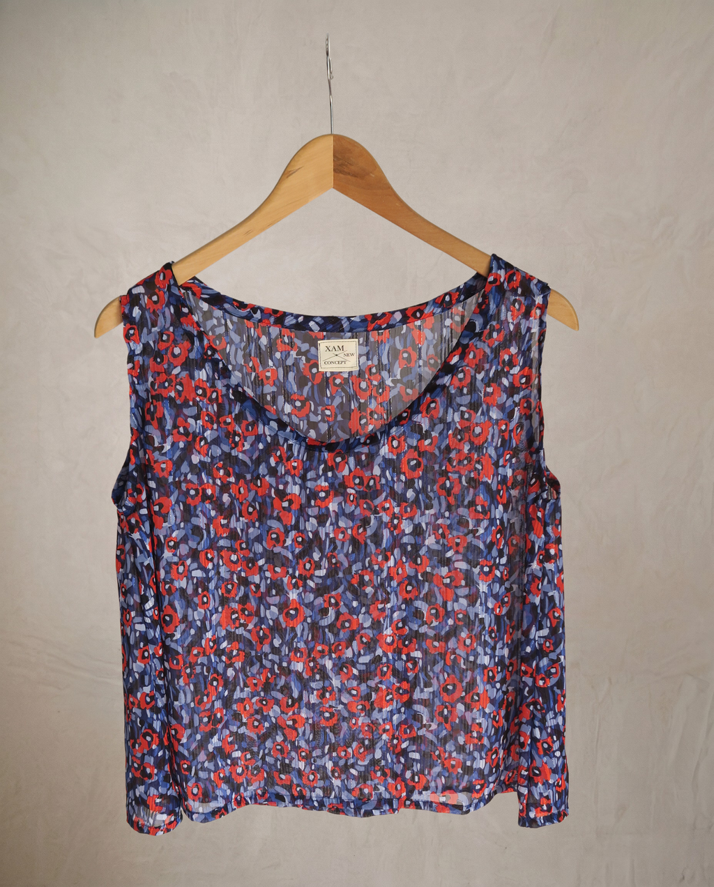 Camiseta tirantes floral